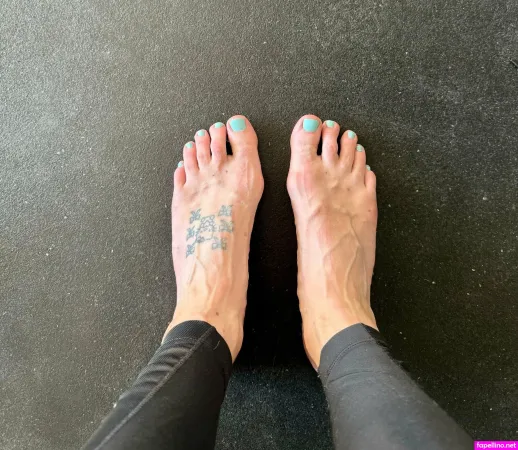 Toe Hawk OnlyFans Thumbnail #osixJLOBO1