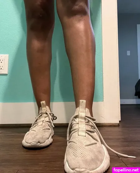 Toes100k OnlyFans Thumbnail #Mqm1RB0m58