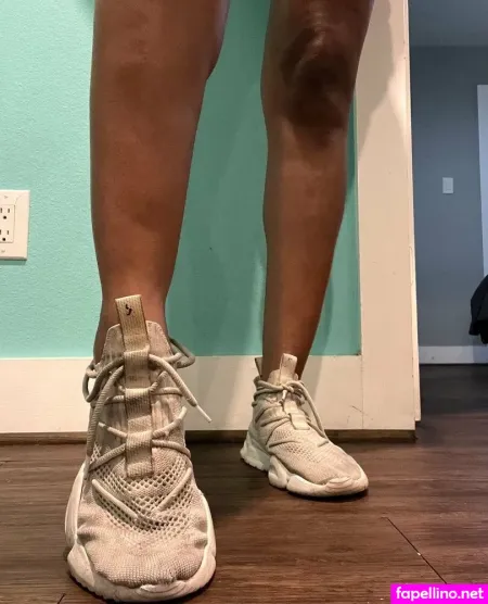 Toes100k OnlyFans Thumbnail #TcSEQz4laP