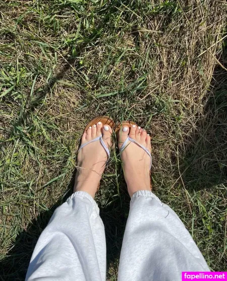 Toesandtattoosforyou OnlyFans Thumbnail #GYQgLQUBc9