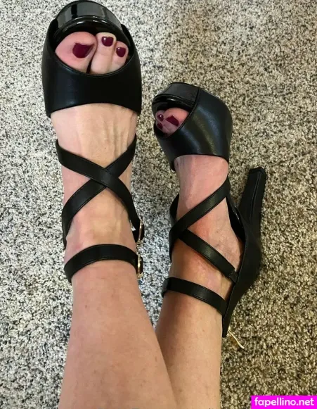 Toesbyshayla OnlyFans Thumbnail #EBQVdbTWtH
