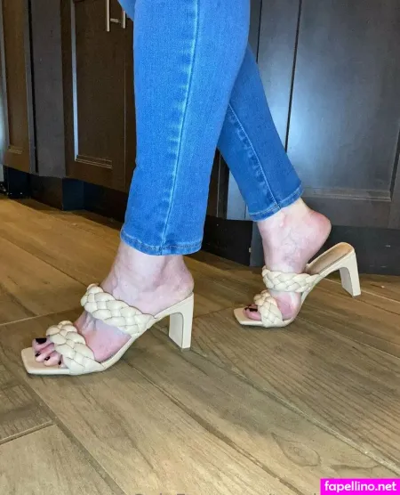 Toesbyshayla OnlyFans Thumbnail #y8tPgMX6kU