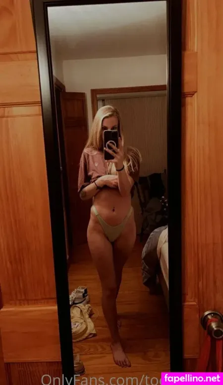 Toestytotss OnlyFans Thumbnail #QlwEs4pbW4