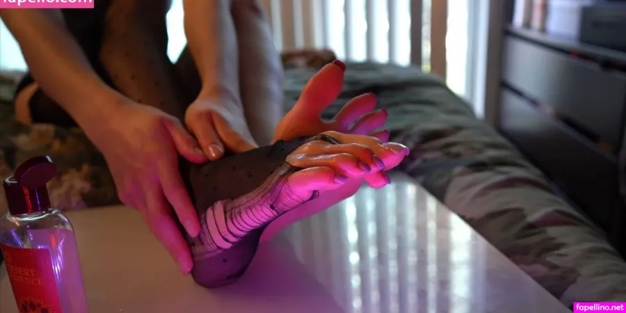 Toetallydevine OnlyFans Thumbnail #RWiNnyVuih