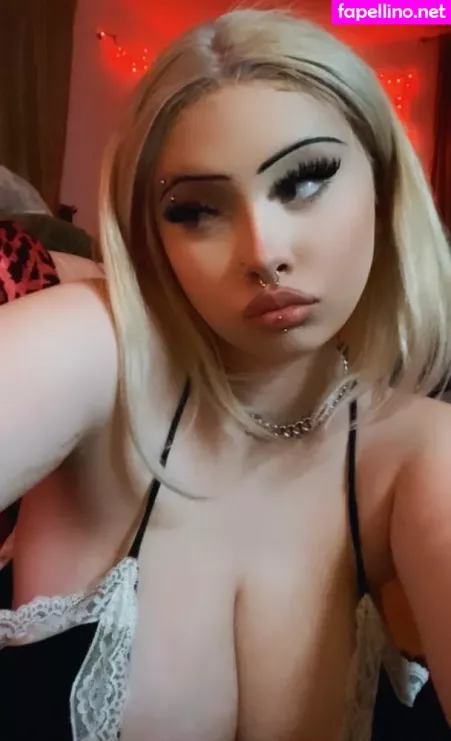 Toiletseatshawty2 OnlyFans Thumbnail #YGgIjqrFUG
