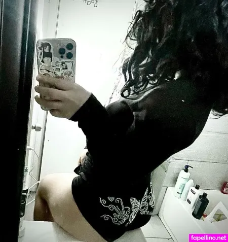 Toloney OnlyFans Thumbnail #FFdS7Us0Bb