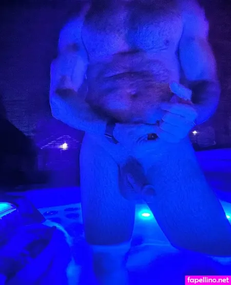 Tom Wanks OnlyFans Thumbnail #U89psU2t6N