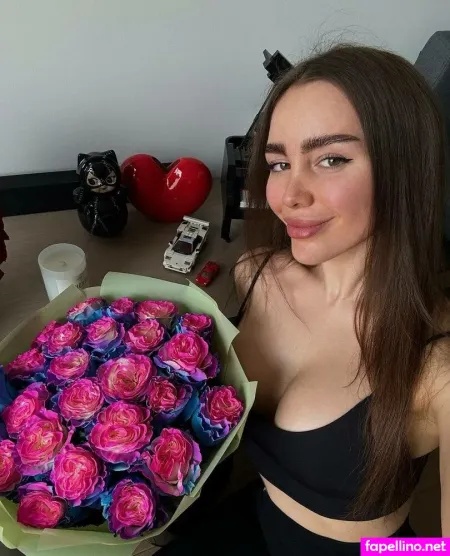 Toma Zhdanova Tomato 333 OnlyFans Thumbnail #eBF6uNnCDl