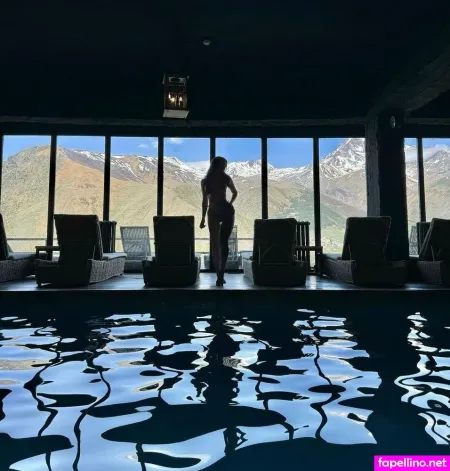 Toma Zhdanova OnlyFans Thumbnail #ixsI3qN966