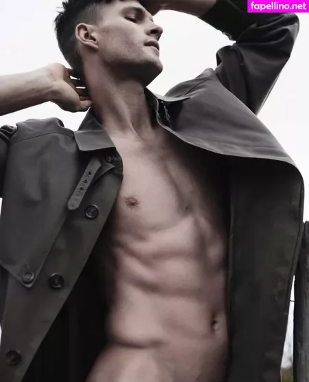 Tomasskoloudik OnlyFans Thumbnail #ufr02F7jxn