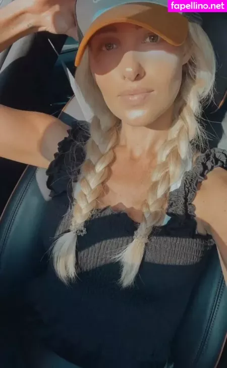 Tomi Lahren OnlyFans Thumbnail #ECXGI7Idfe