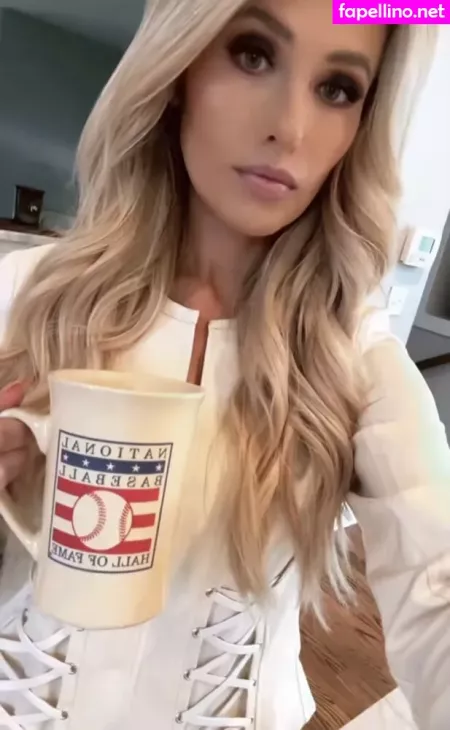 Tomi Lahren OnlyFans Thumbnail #gahKglk1bM