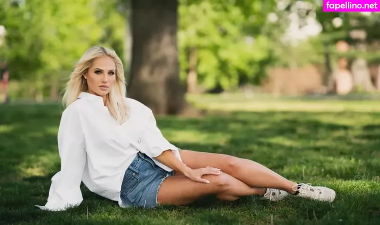 Tomi Lahren OnlyFans Thumbnail #jRC7jCpqco