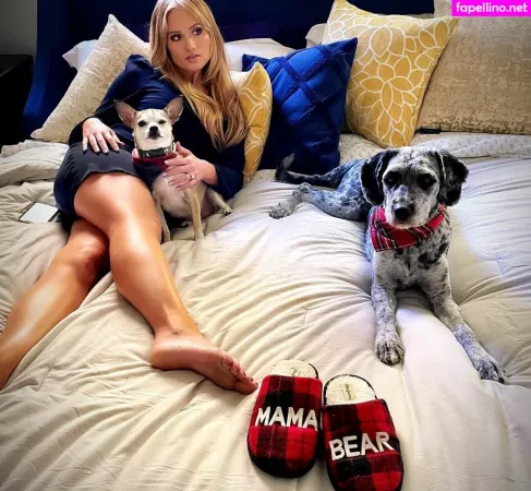 Tomi Lahren OnlyFans Thumbnail #u61ZYCe6lM