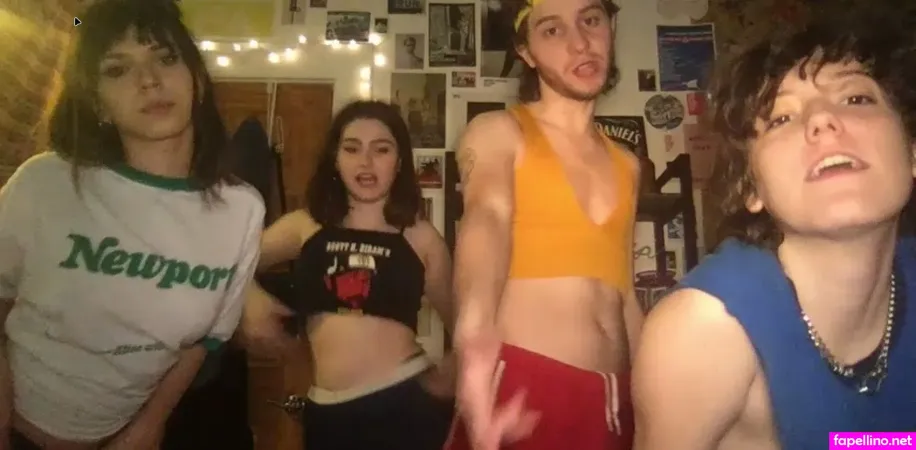 Tommi Glitter Main Profile Photo