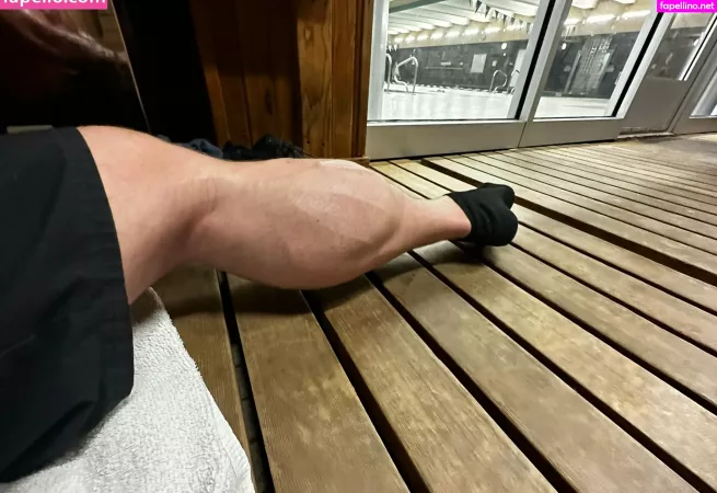 Tommy Calves OnlyFans Thumbnail #5dEnOQmhak