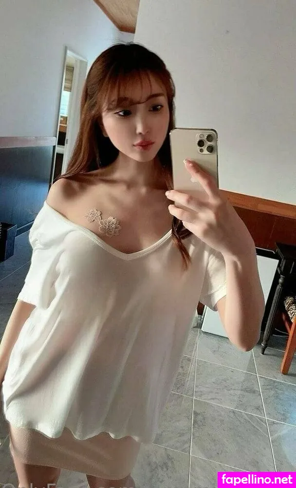 _shirdkyiaaa, tomomimorisakirip Nude Leaked OnlyFans Photo #GaxeaeJiot