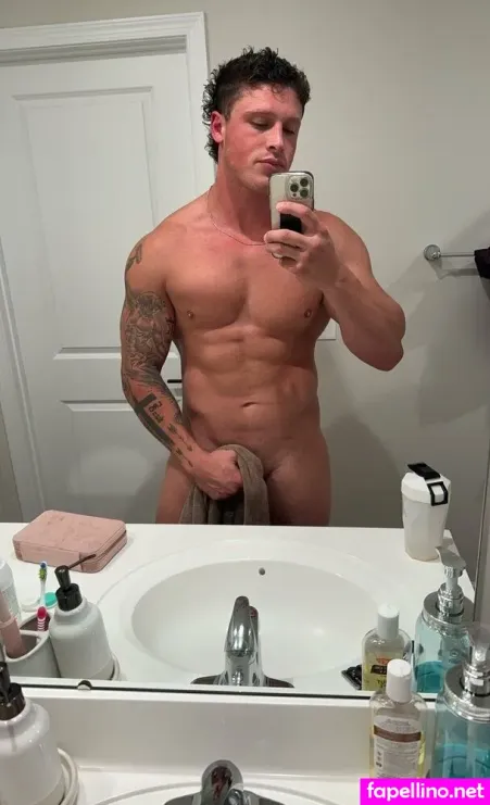 Tomtheb0mb OnlyFans Thumbnail #7nYH7GuDVT