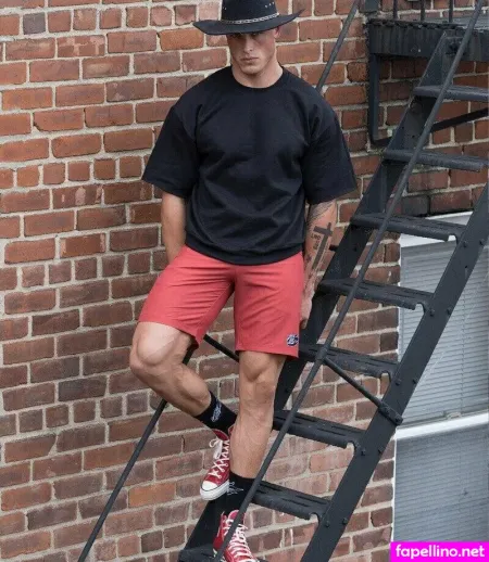 Tomtheb0mb OnlyFans Thumbnail #aHVj65mnWv