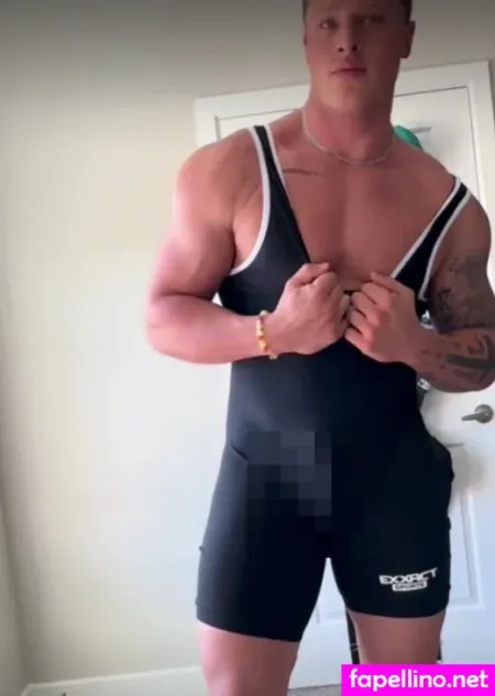 Tomtheb0mb OnlyFans Thumbnail #gUQhOf8xve