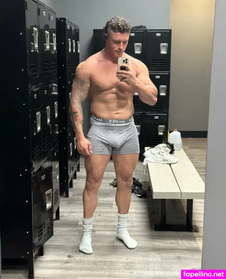 Tomtheb0mb OnlyFans Thumbnail #kkbSnqFzQK