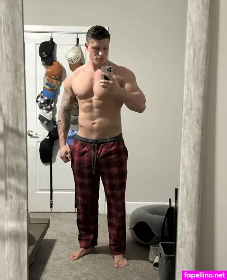 Tomtheb0mb OnlyFans Thumbnail #oobeUlU5pm