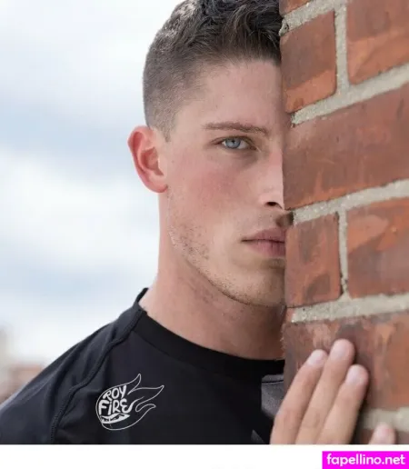 Tomtheb0mb OnlyFans Thumbnail #yslJK1IX5B