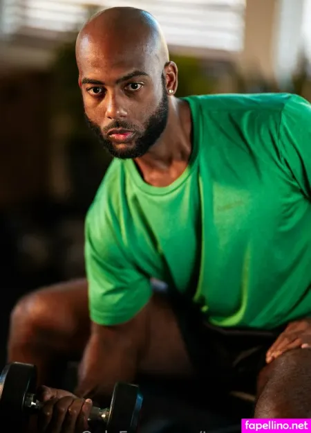 Tonedbytony OnlyFans Thumbnail #LFfuF9P3j7