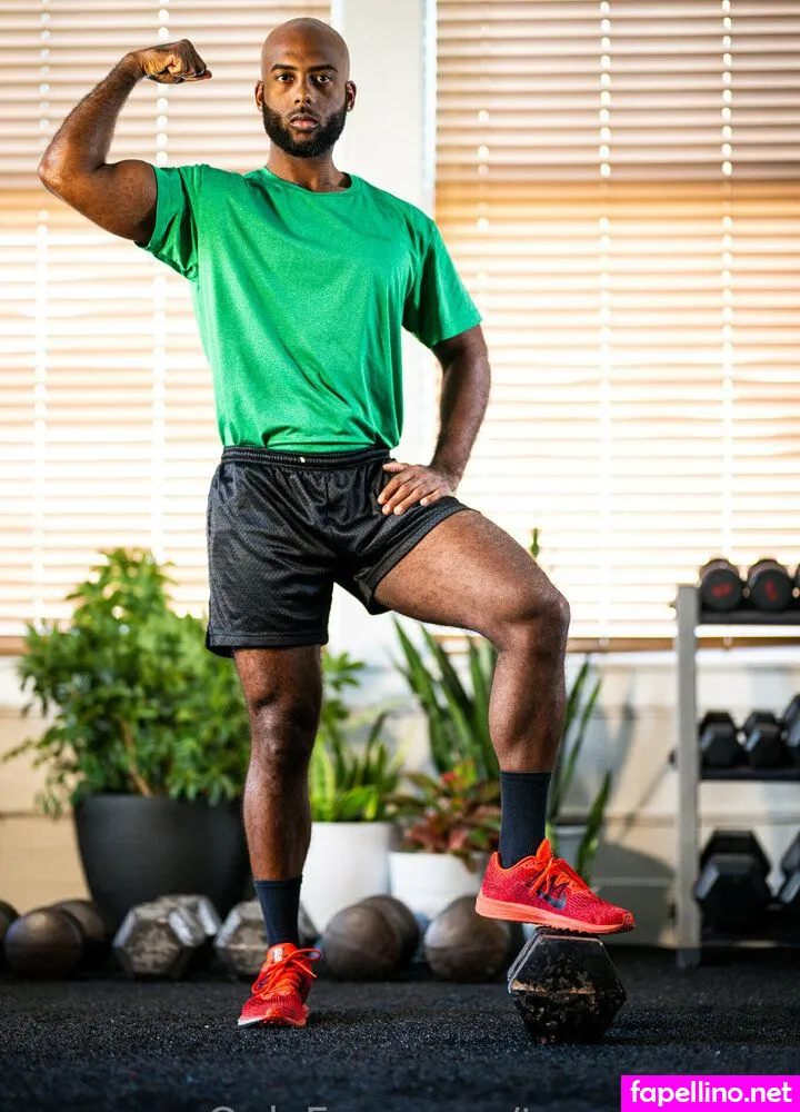 toned.by.tony, tonedbytony Nude Leaked OnlyFans Photo #yW0mo9jiIY