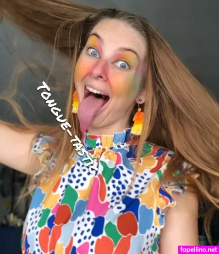 Tongue Tastic OnlyFans Thumbnail #YZ12QoXW0J