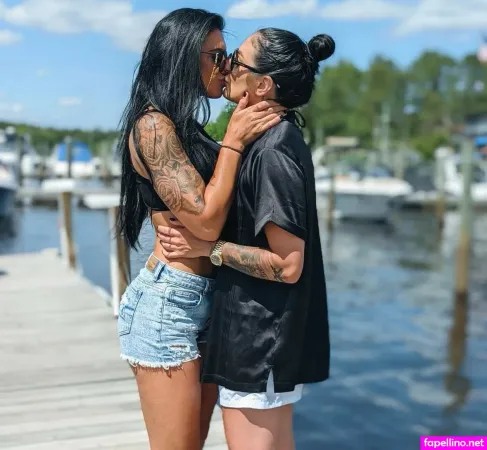 Toni Berenato OnlyFans Thumbnail #SvCAroapA8