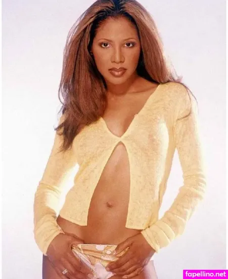 Toni Braxton OnlyFans Thumbnail #lQYQ8E4GUm