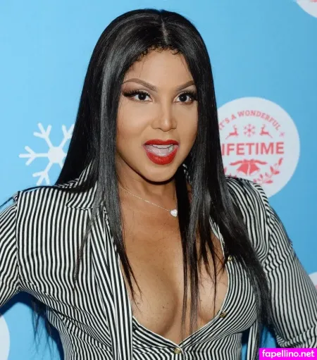 Toni Braxton OnlyFans Thumbnail #xRnUCbBSSi