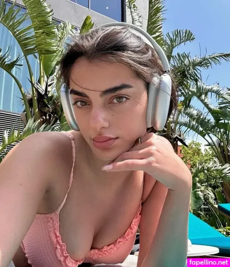 Toni Breidinger OnlyFans Thumbnail #8ZOwoqhQxc