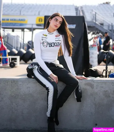 Toni Breidinger OnlyFans Thumbnail #B5NfsVHlha