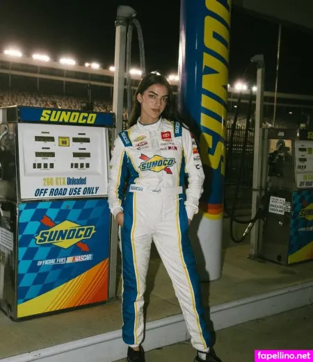 Toni Breidinger OnlyFans Thumbnail #jvsF8uapOJ