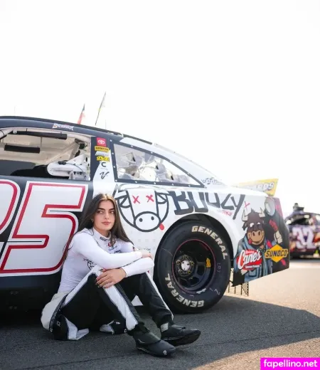 Toni Breidinger OnlyFans Thumbnail #of877jQyRL