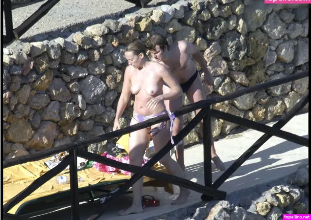 Toni Collette OnlyFans Thumbnail #1GnwAQJdW8