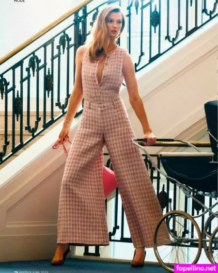 Toni Garrn OnlyFans Thumbnail #P2FHFrl6vM