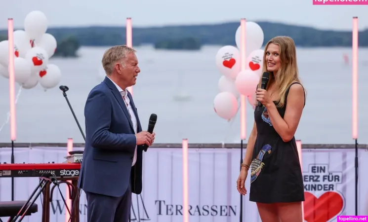 Toni Garrn OnlyFans Thumbnail #htLeu9AFva