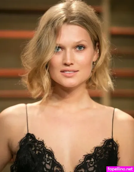 Toni Garrn OnlyFans Thumbnail #yoUpFKZW3v