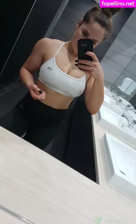 Toni Paras OnlyFans Thumbnail #2436zj77Te