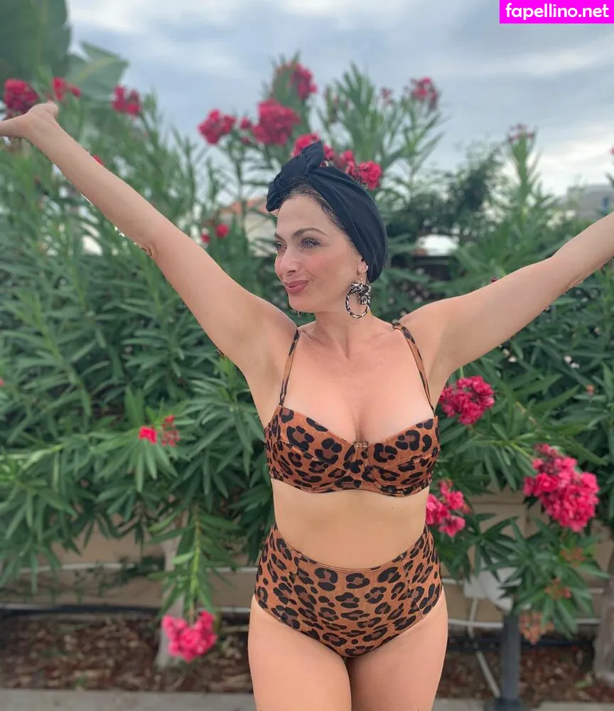 toniabuxton Nude Leaked OnlyFans Photo #6wqn9aejvi