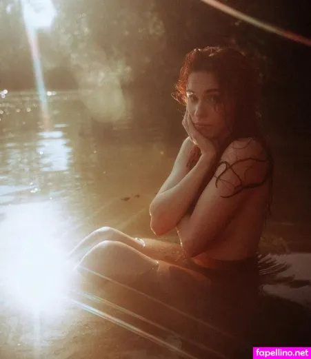 Tonia Goldmann OnlyFans Thumbnail #cyOSl7m6qm