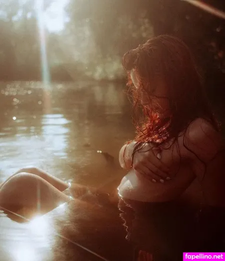 Tonia Goldmann OnlyFans Thumbnail #ebKZamGWyz