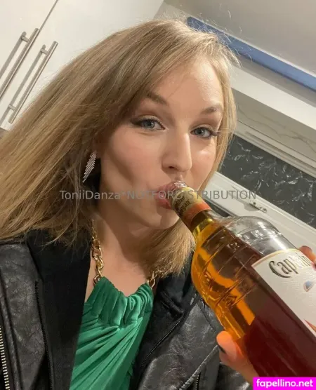 Toniidanza OnlyFans Thumbnail #ckuqE69fm7