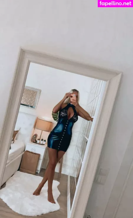 Tonnia OnlyFans Thumbnail #cGJzaCt0WQ