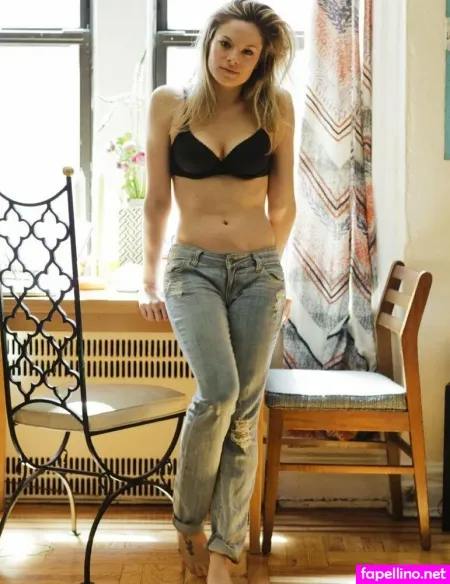 Tonya Glanz OnlyFans Thumbnail #eVx5jZkR67