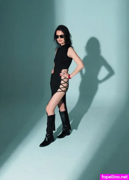 Tonya Rozatti OnlyFans Thumbnail #NWDJDOjMEb