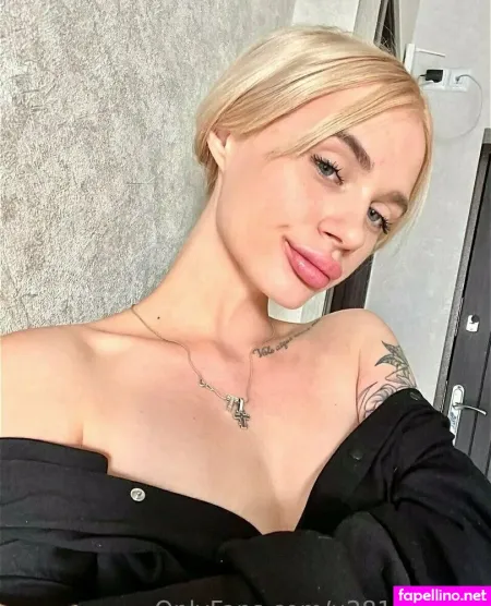 Tonya Sweatheart OnlyFans Thumbnail #Yz4V5zrTUw